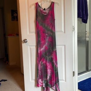 Women’s tie dyed maxi dress size medium